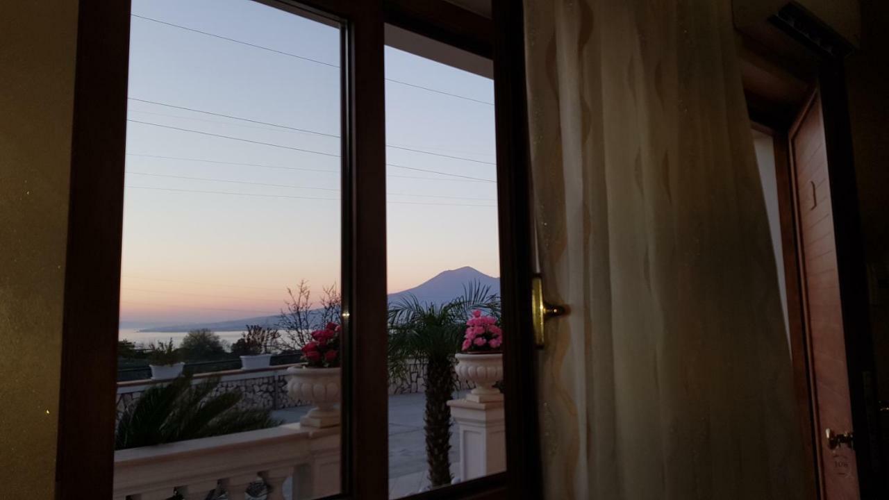 Villa Catie Castellammare di Stabia Exterior foto